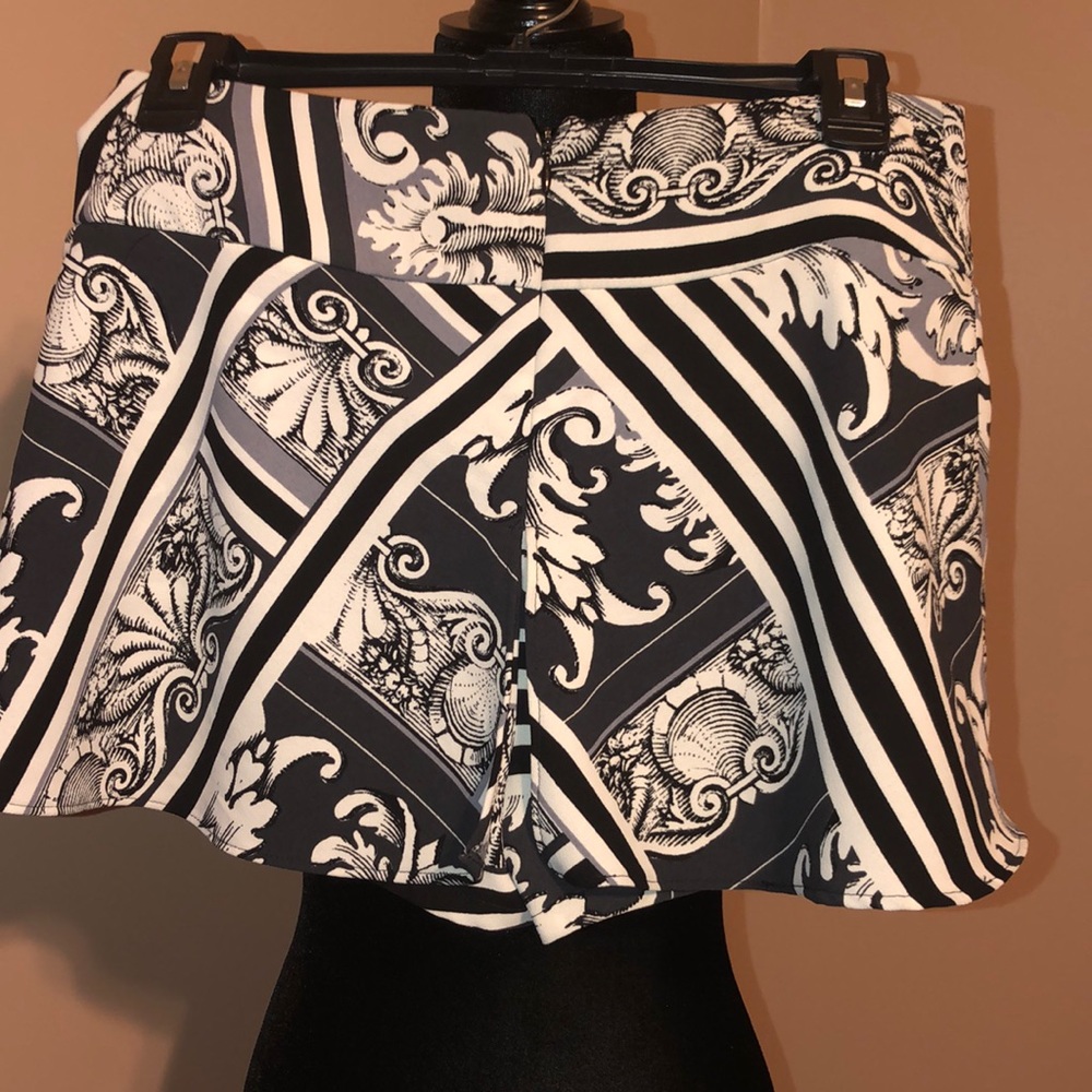 Beautiful Skort - image 2